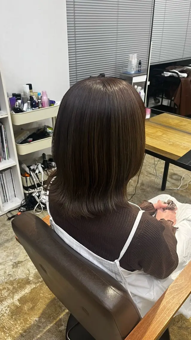 ショート カラー 坂下 かのんのヘアスタイル