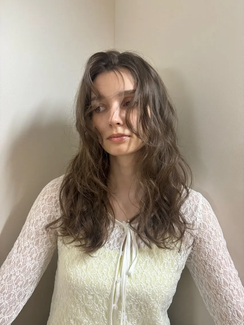 ロング 柏木 鈴のヘアスタイル