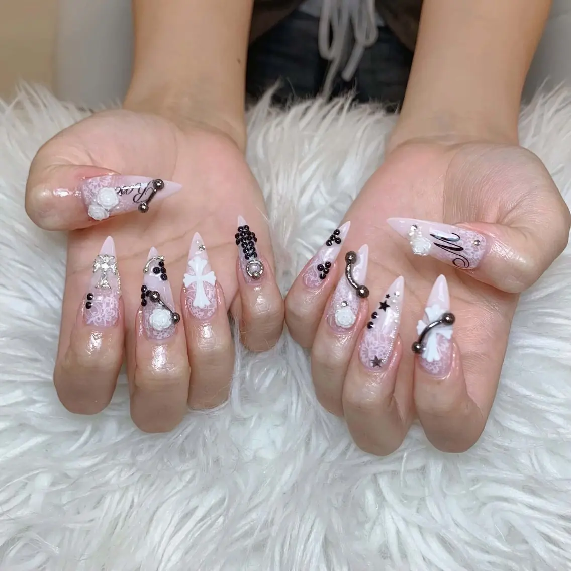 ネイル ハンドネイル ANH NAIL ゴテゴテ専門店💎のネイルデザイン