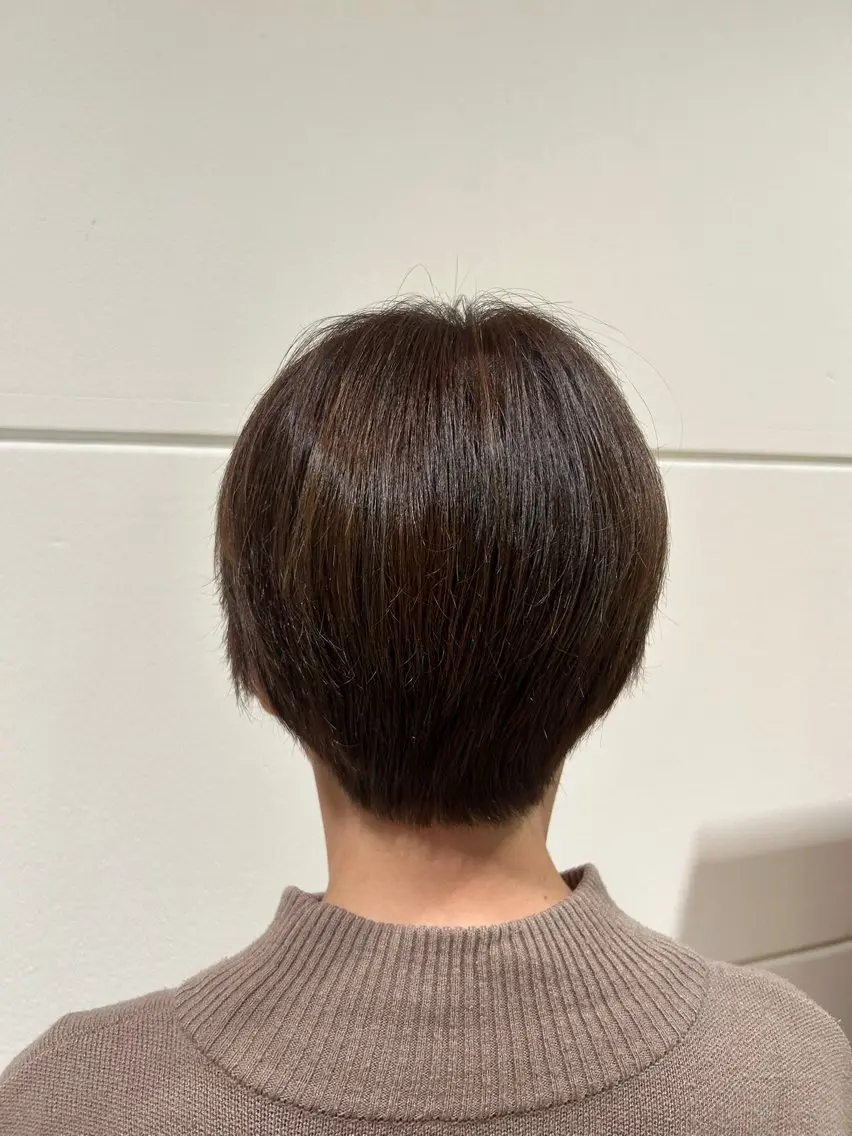 ショート 伊藤 由華のヘアスタイル