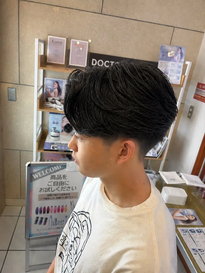 メンズ センターパート 【メンズ特化】 美花のヘアスタイル