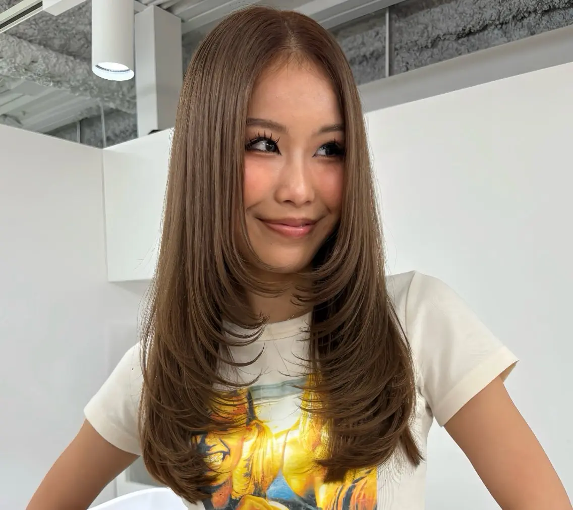 ロング ヘアカラー YOLO 渋谷 kona🌺のヘアスタイル