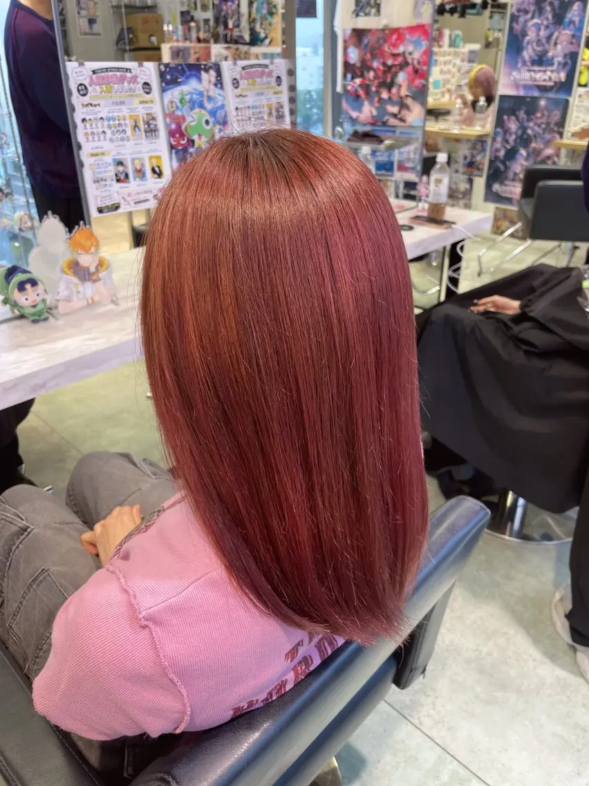 セミロング カラー 推しカラー/ブリーチ 🍒モロホシのヘアスタイル