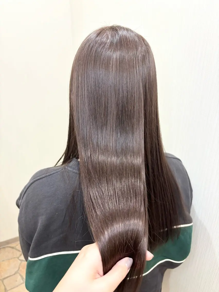 🎀透明感フルカラー+Aujua4stepトリートメント🎀しっかりヘアケアしたい方におすすめ✨3回目まで使用🉑の写真