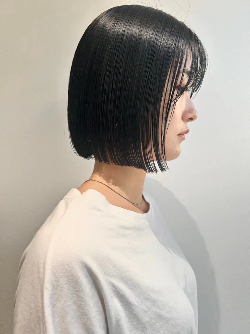 ミディアム ボブ ボブ/ハイトーン特化 、鯉口勇人のヘアスタイル