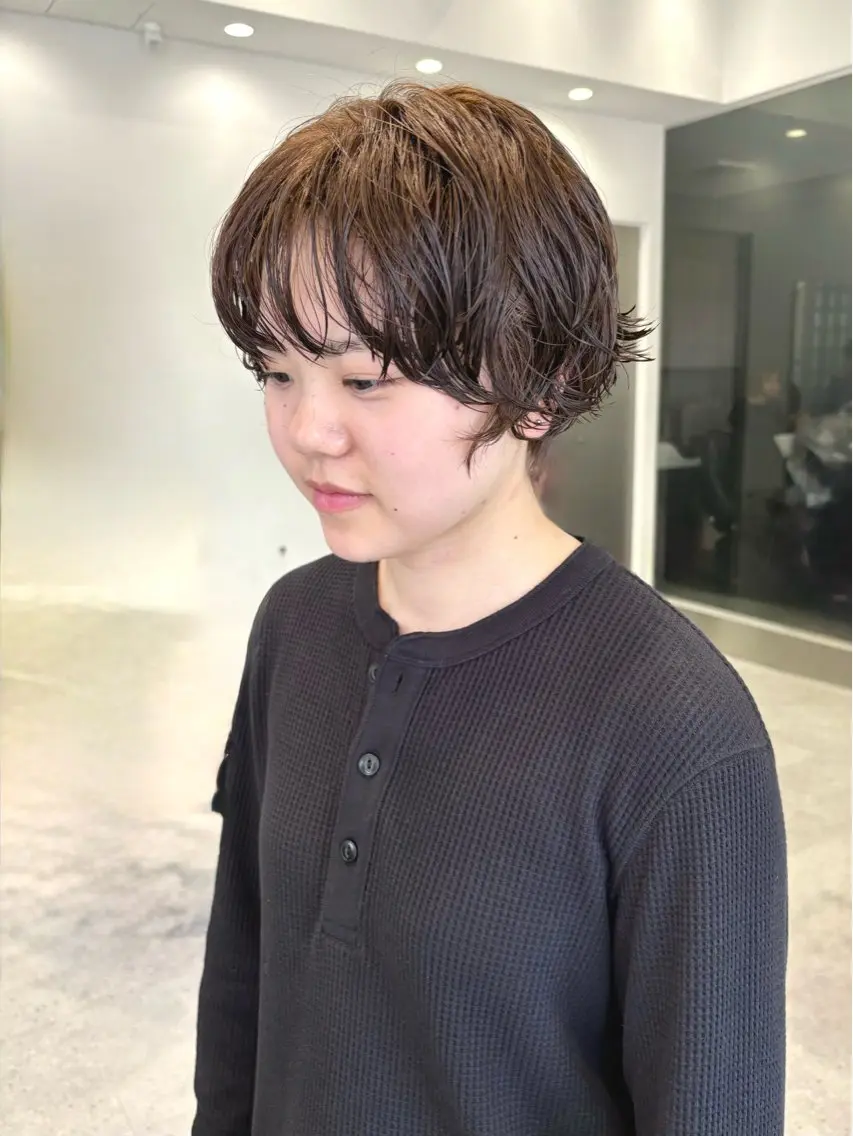 ショート パーマ カット パーマ すぎもと さき⚡️ レイヤー・*パーマのヘアスタイル