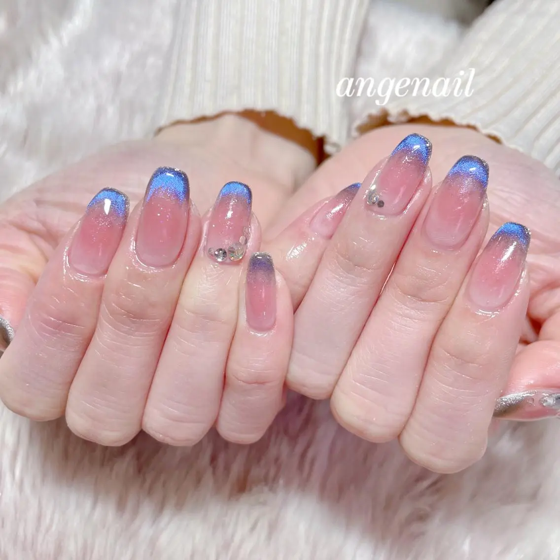 ネイル ハンドネイル オーナーネイリスト MAKIのネイルデザイン