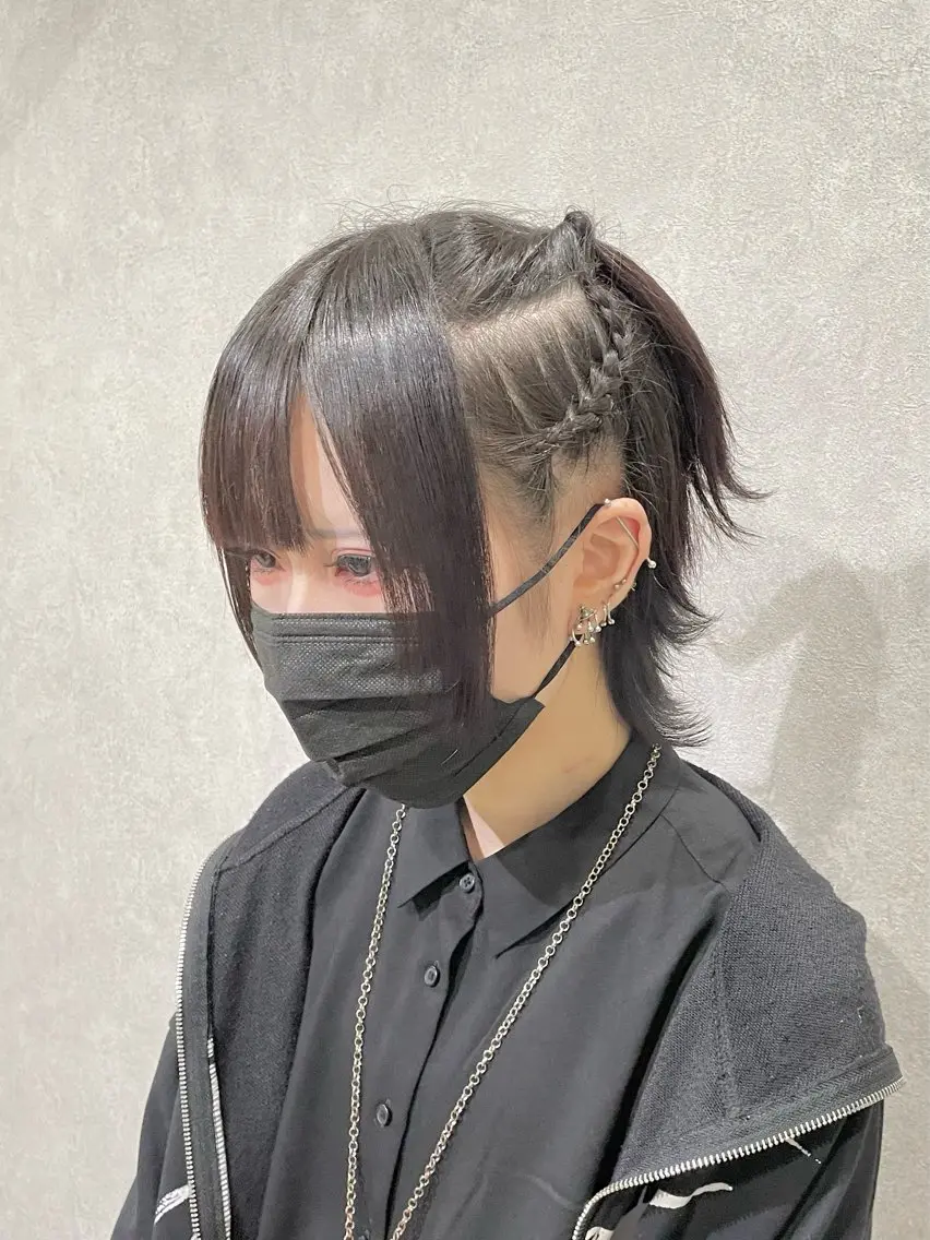 ミディアム ヘアアレンジ メンズ ツインテール メンズウルフカット 外ハネヘア ウルフカット カット Hiro ヒロのヘアスタイル