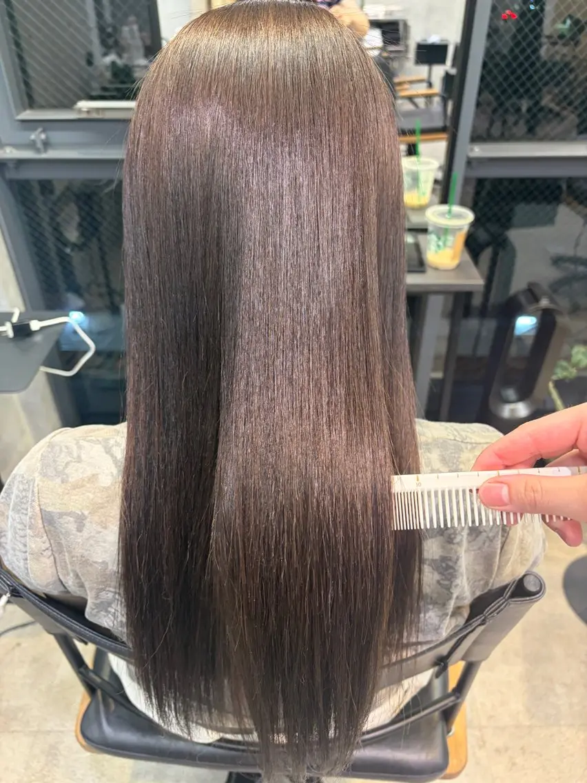 ロング 片山 楓葵のヘアスタイル