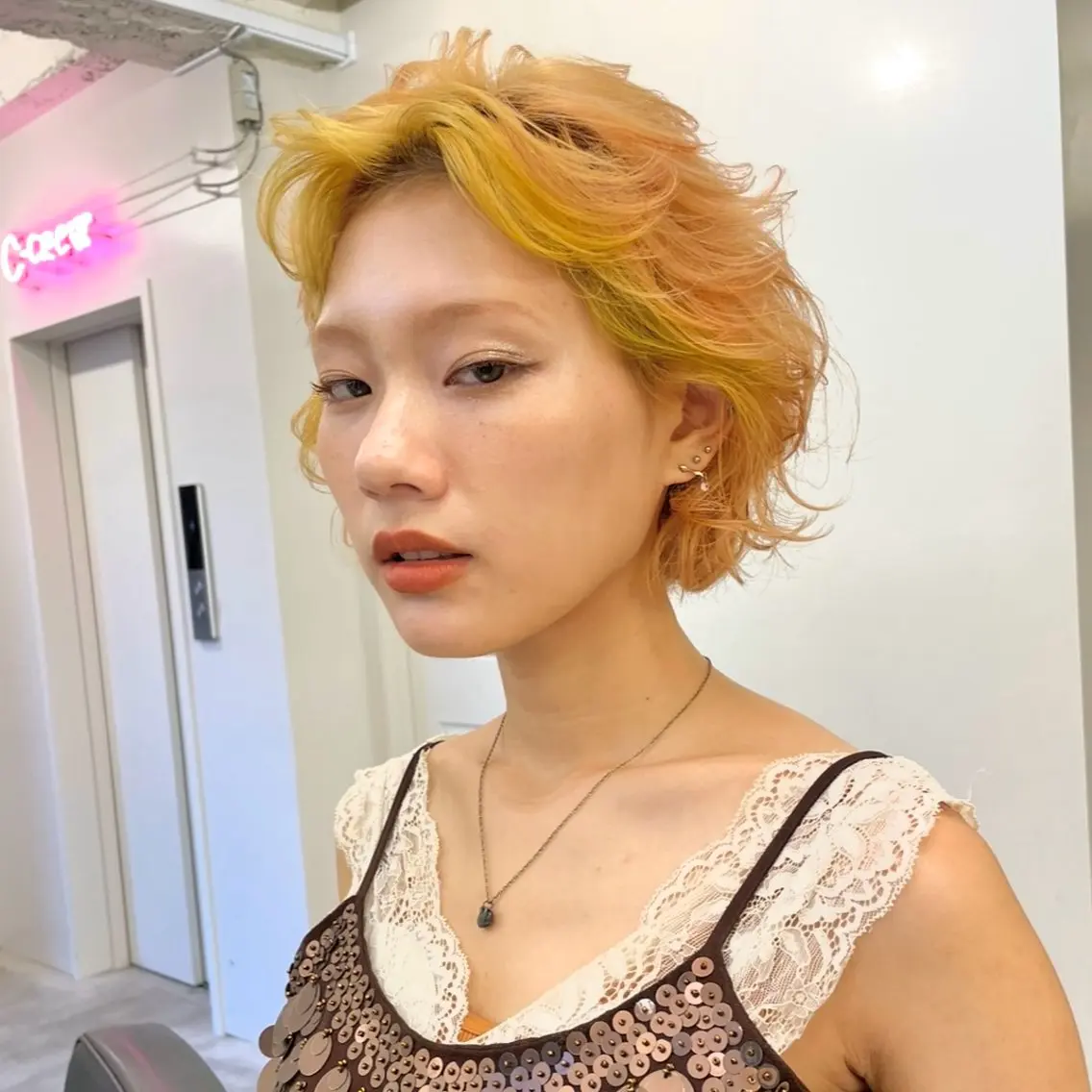 ショート ヘアカラー yukina ✴︎のヘアスタイル