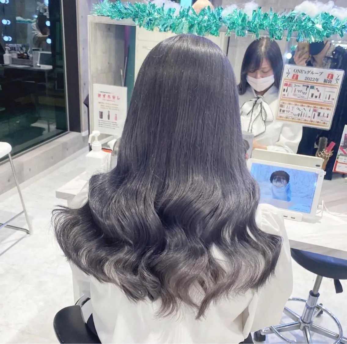 【🖤落とせる黒🖤】暗染めカラー➕高保湿トリートメントの写真
