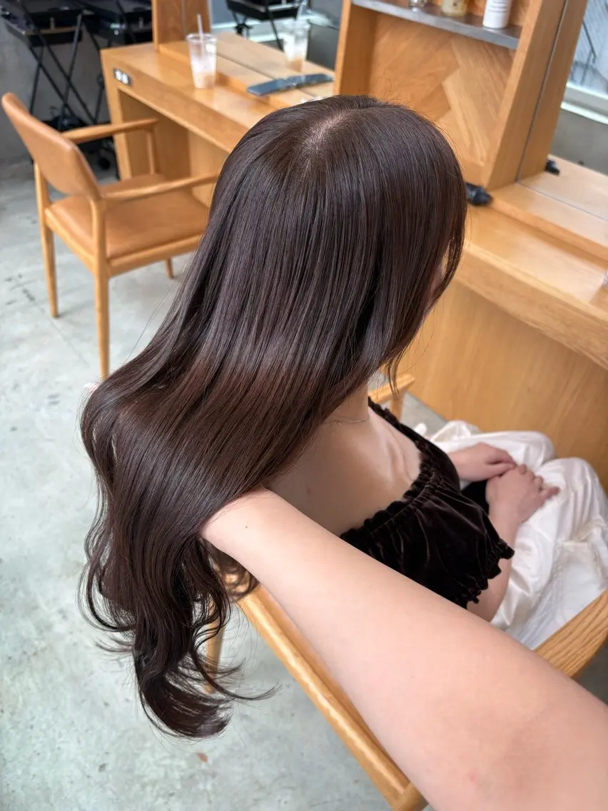 ロング カラー ベージュカラー 透明感カラー カット ヘアカラー トリートメント トレンドカラー🥣／ ヘアアレンジ✩.*˚のヘアスタイル