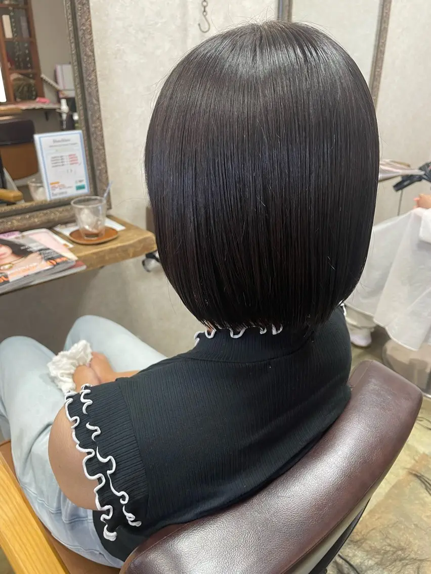 ショート 切りっぱなしボブ ボブ カット 三川 啓英 / 縮毛矯正/髪質改善のヘアスタイル
