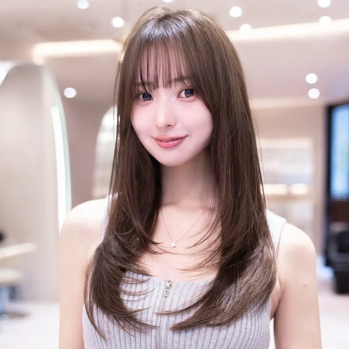 セミロング ボブ 髪質改善 レイヤーカット トリートメント カット ヘアカラー トリートメント 原宿/韓国/髪質改善 /レイヤー/ボブのヘアスタイル