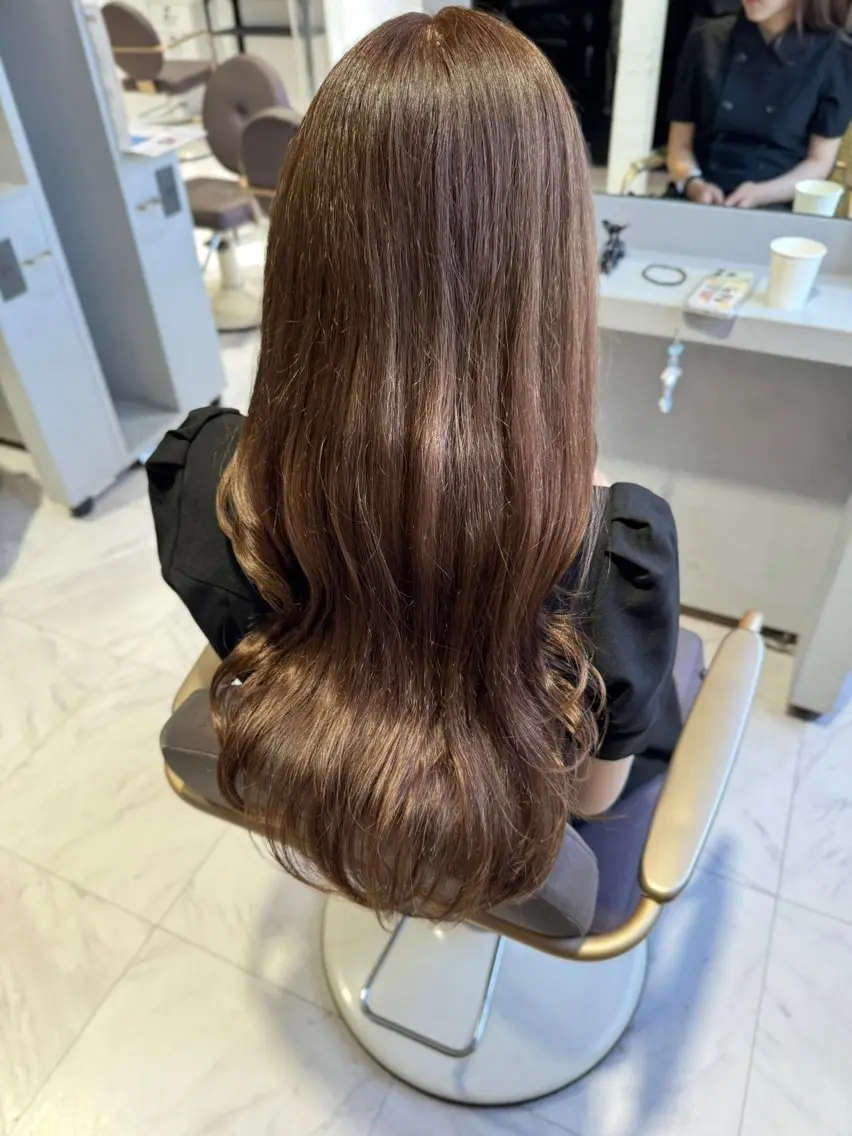 ロング カラー ヘアカラー トリートメント 小谷野 真優のヘアスタイル