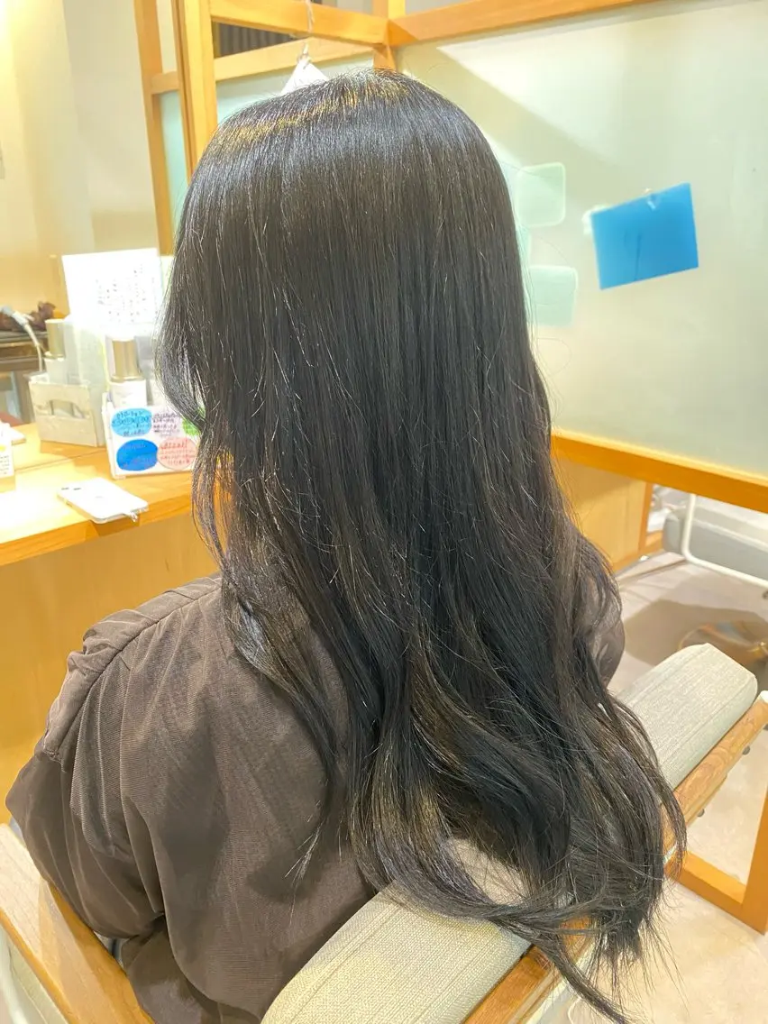 ロング カラー KURUMU 越後匡貴のヘアスタイル
