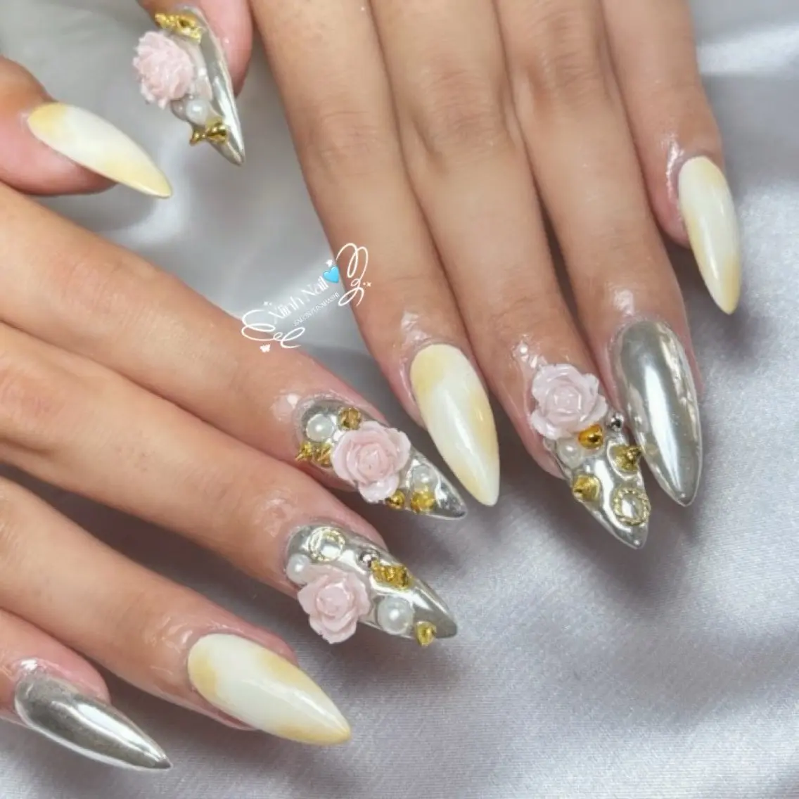 ネイル チークネイル 桜ネイル 長さ出し フットネイル ジェルネイル ハンドネイル XIINH NAIL SALONのネイルデザイン
