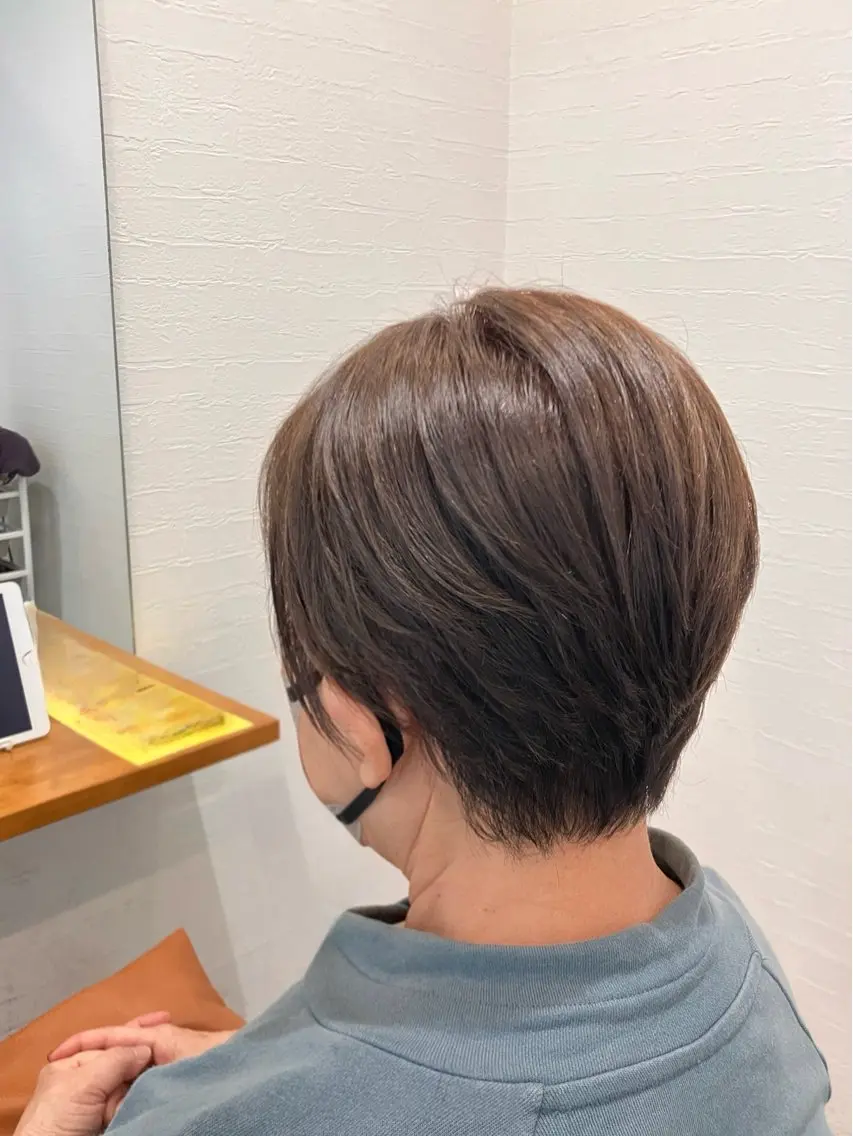 ショート 🦩suavis ❋小島🦩のヘアスタイル