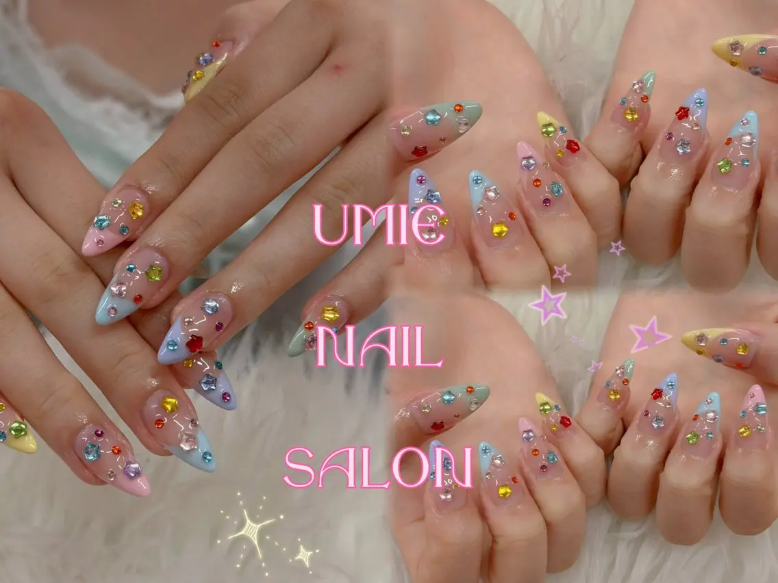 ネイル フットネイル フレンチネイル グラデーション キラキラネイル 韓国ネイル UMIE NAIL SALONのネイルデザイン