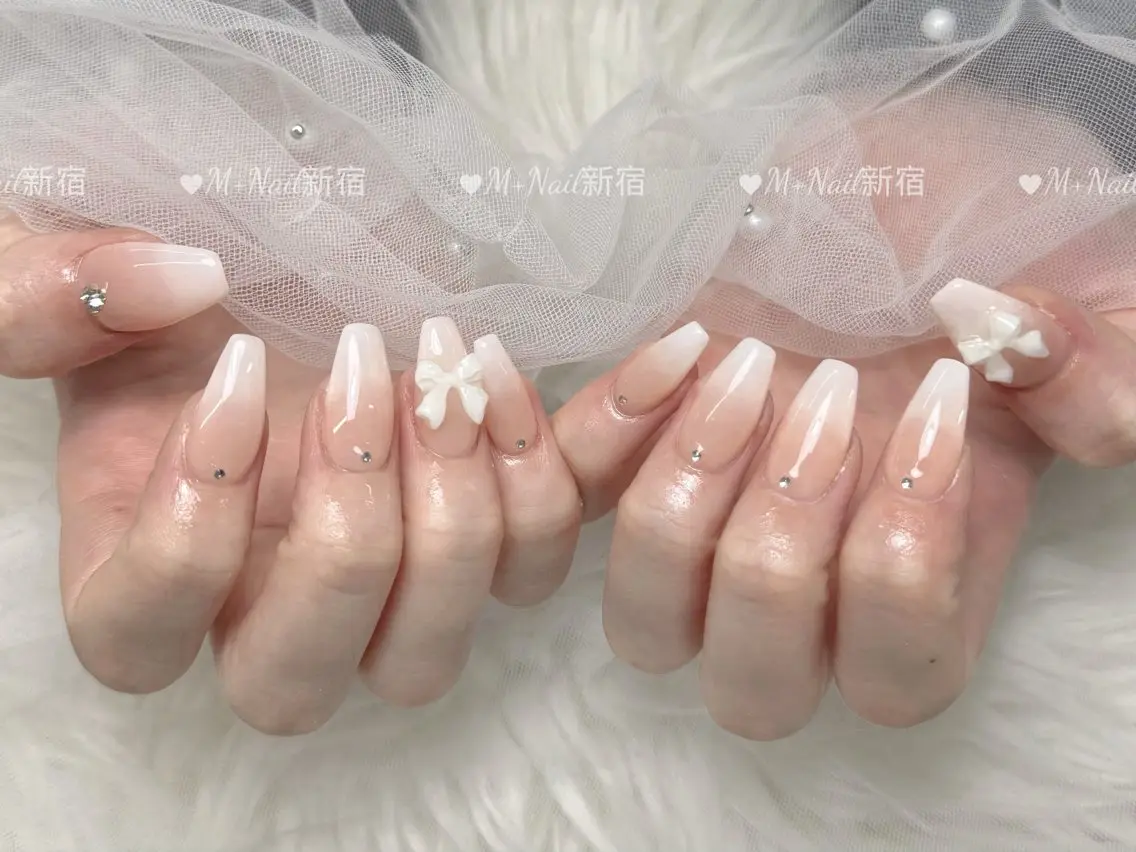 ロング ハンドネイル M+Nail 新宿のネイルデザイン