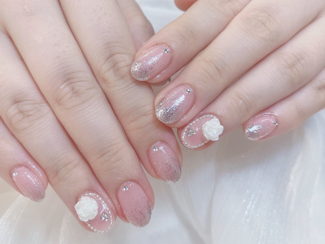 ネイル チークネイル 成人式 フレンチネイル グラデーション 氷ネイル・うるうるネイル ハンドネイル DUO   MI nail salonのネイルデザイン