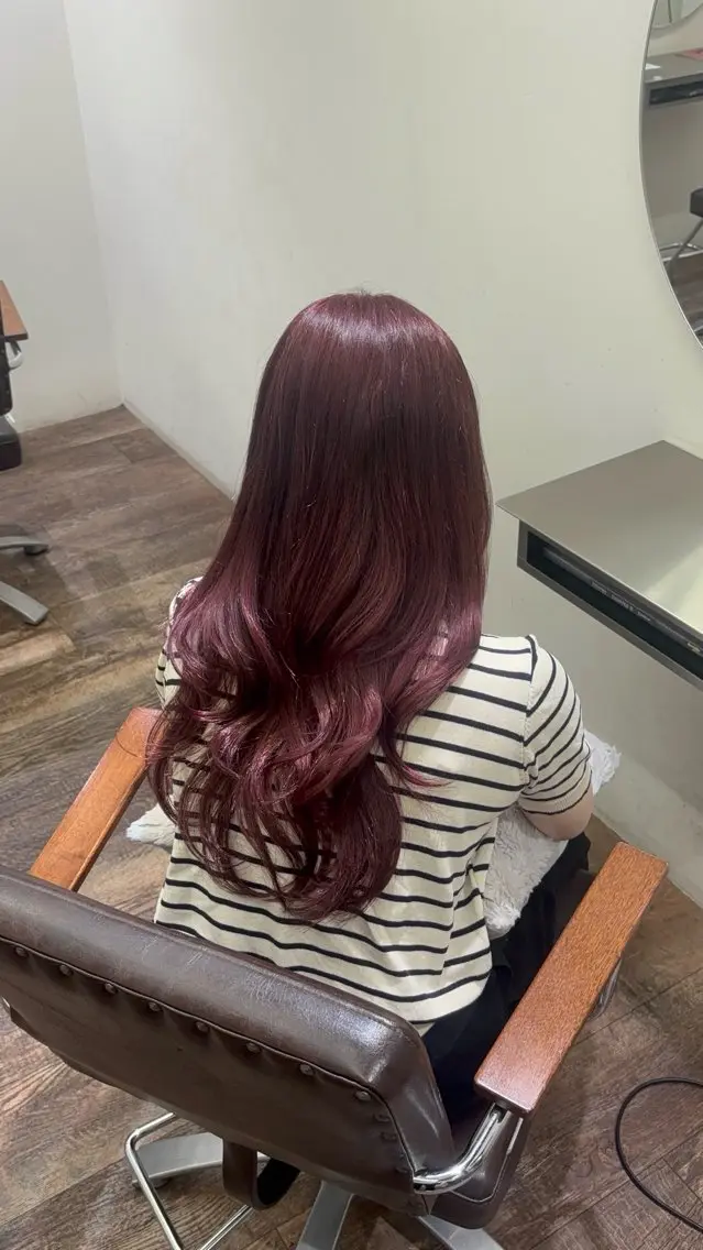 セミロング ヘアカラー いのうえ あやののヘアスタイル