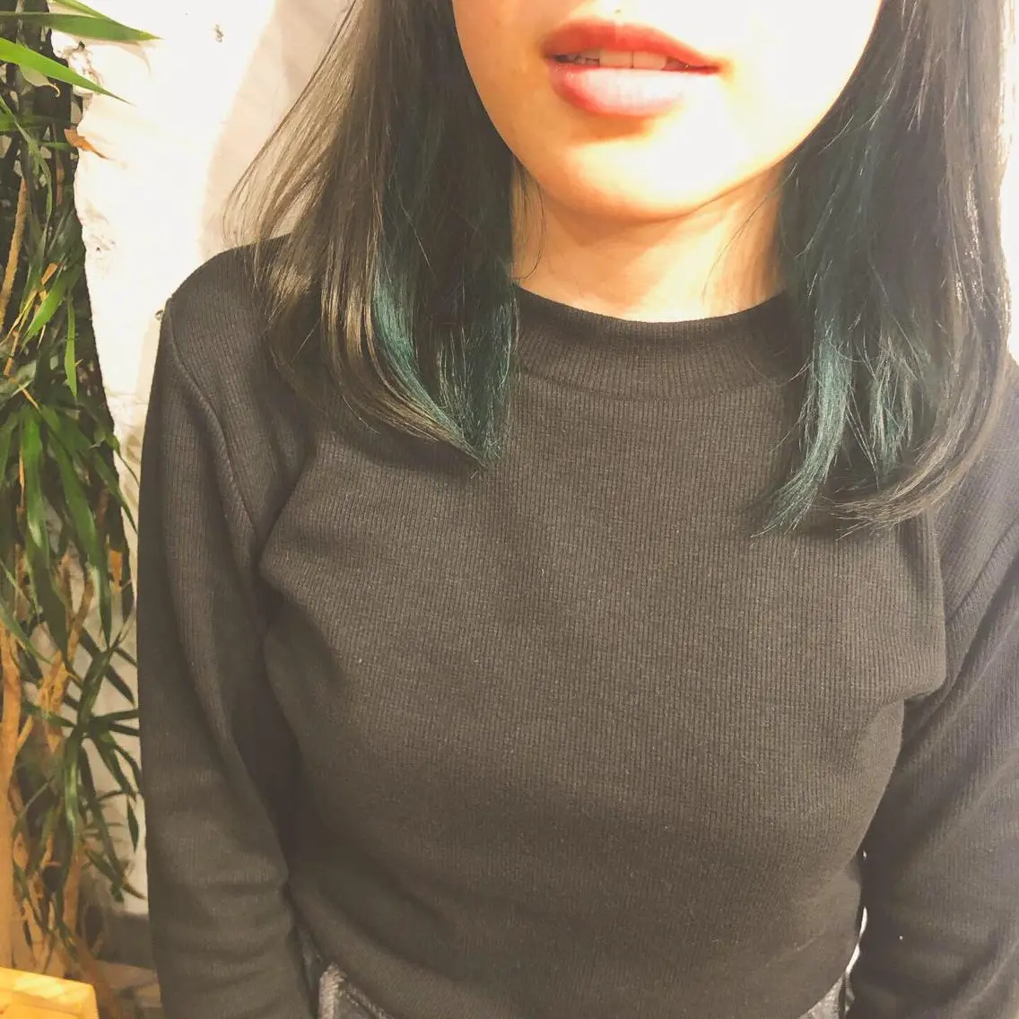 ミディアム カラー 吉田 瑛美のヘアスタイル