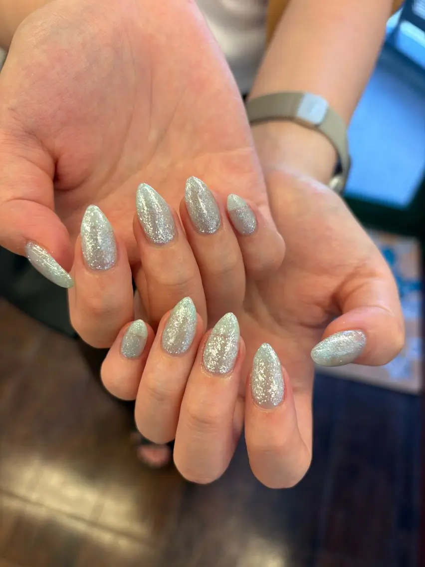 ネイル ハンドネイル AMI 美フォルムネイルのネイルデザイン