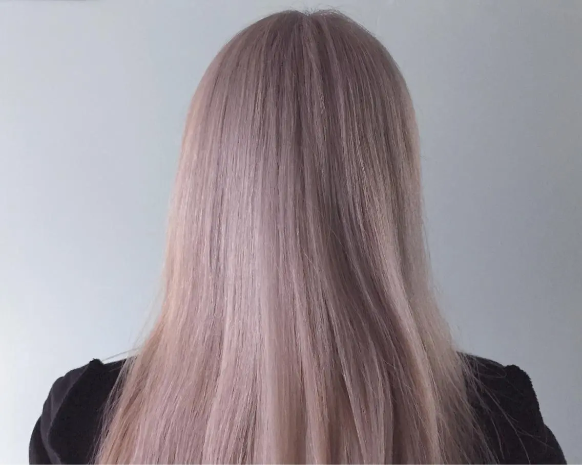 ロング カラー VIRETTA 【ヴィレッタ】のヘアスタイル