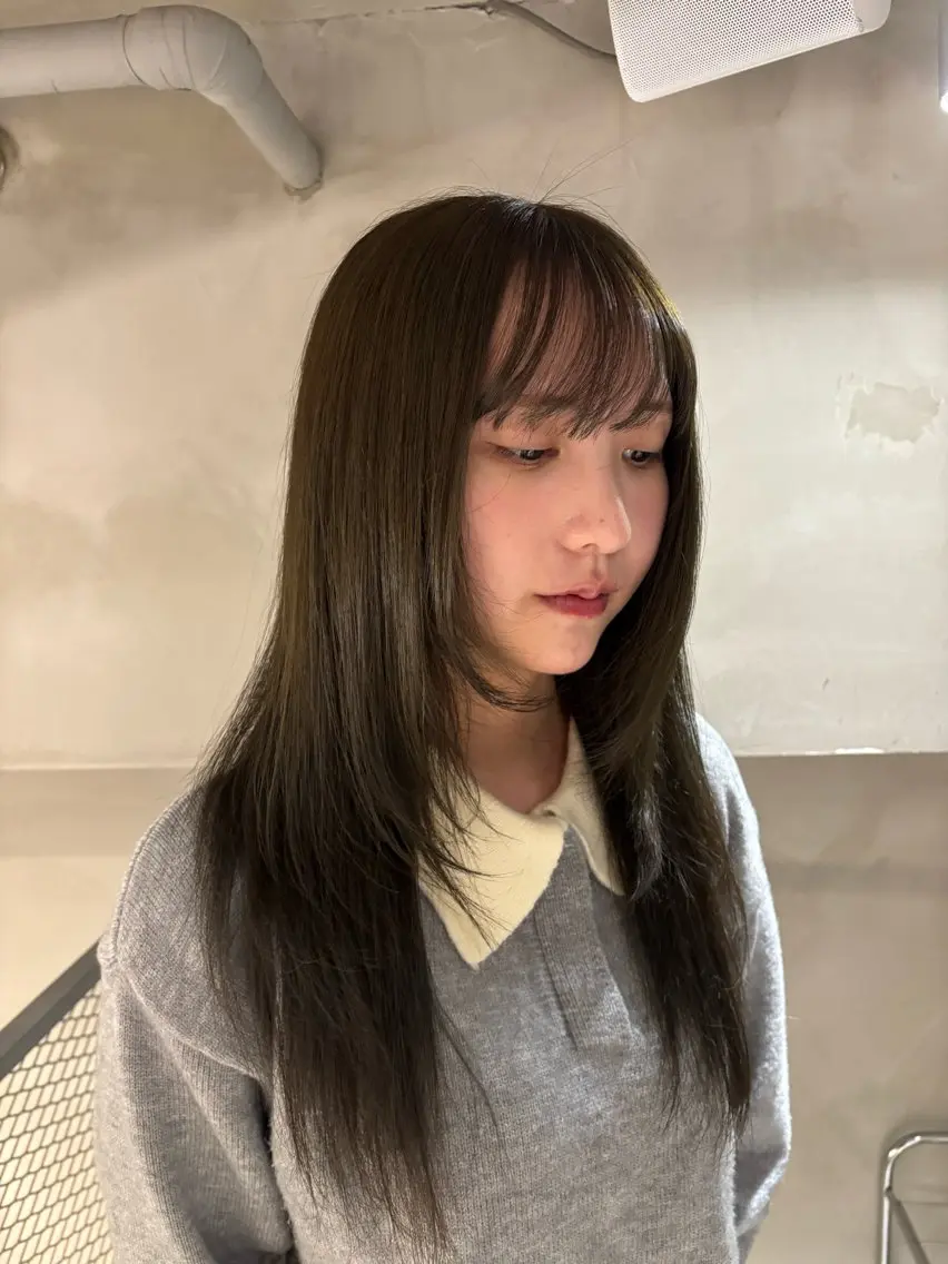 ロング ヘアカラー 透明感ブラウン🍪 ヒナノのヘアスタイル