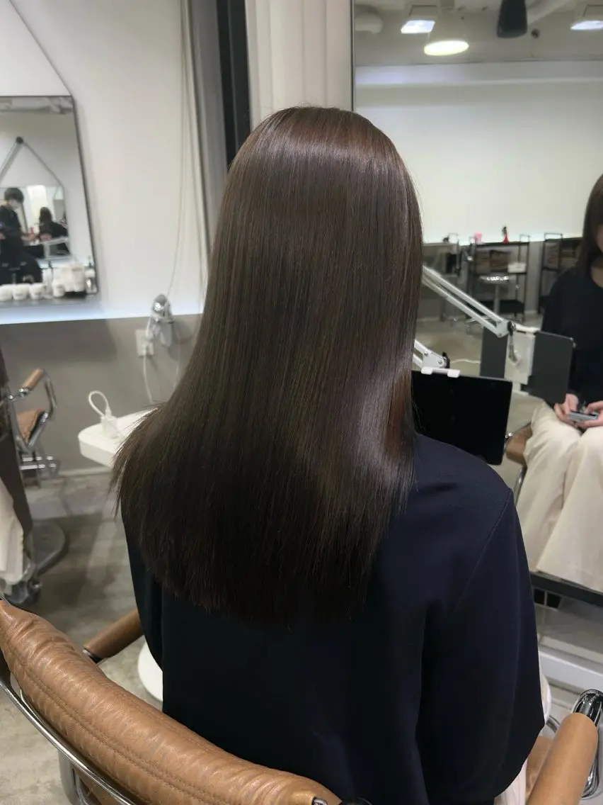 ロング カラー 透明感カラー グレージュ ヘアカラー 🧣艶カラー・ヘア セット Chie🧸のヘアスタイル