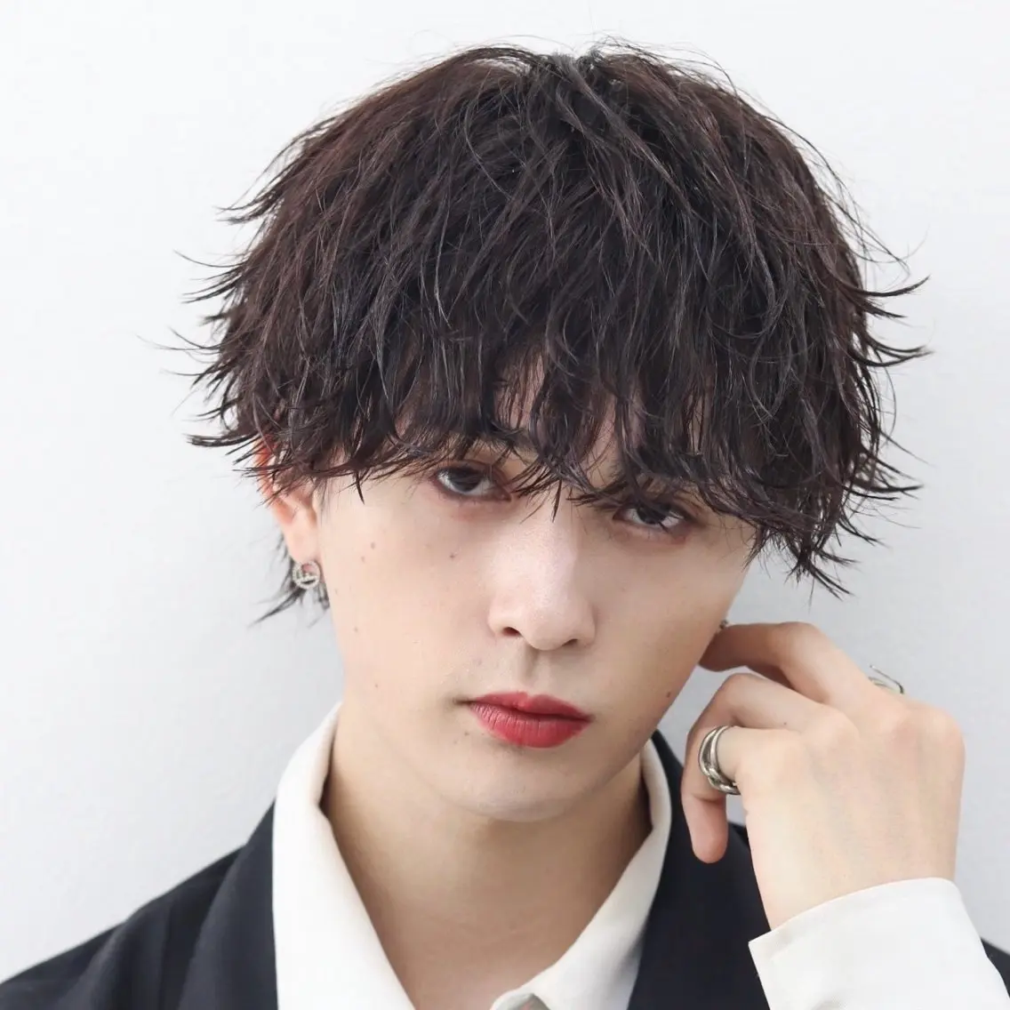 ショート カラー パーマ メンズ カット パーマ 🔥メンズ極🔥韓国 シャドウ/波巻き柿崎のヘアスタイル