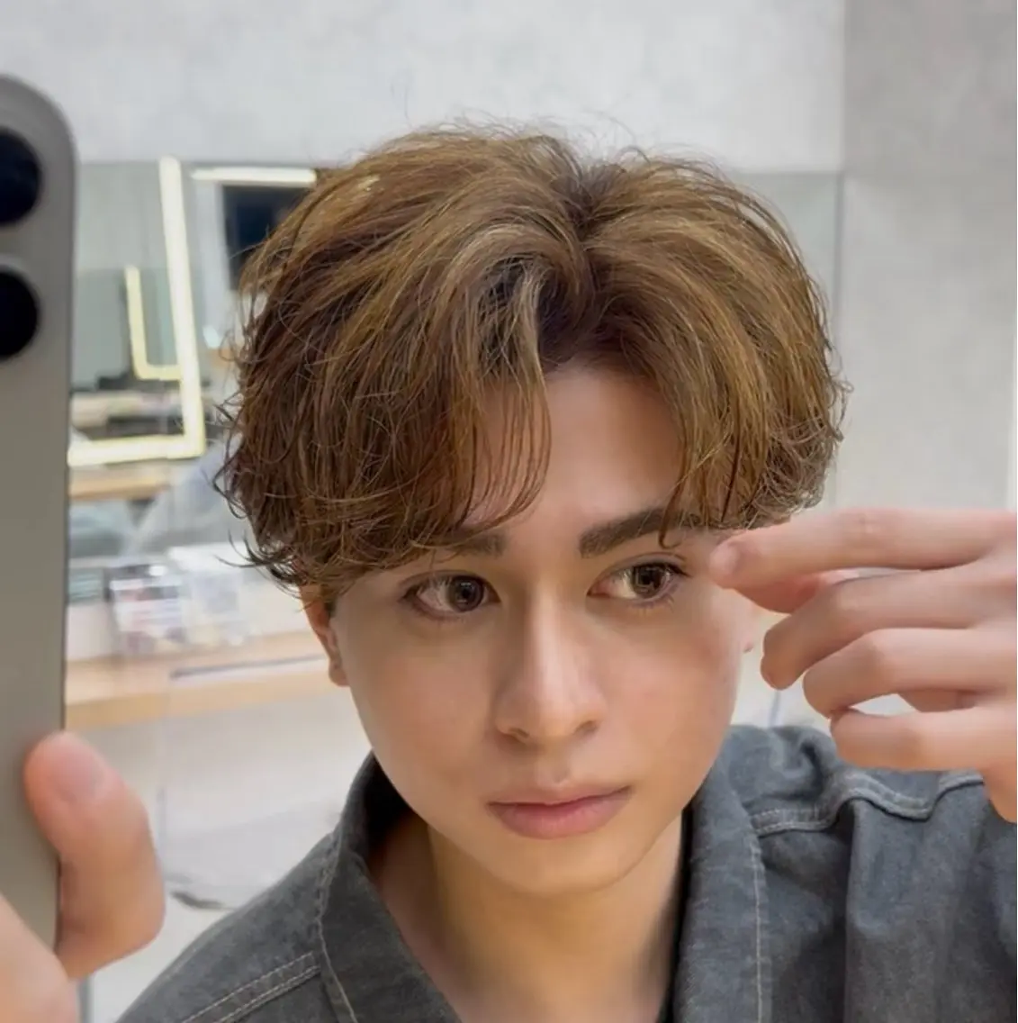 カラー パーマ 曲がる縮毛矯正 🇰🇷ユウイのヘアスタイル