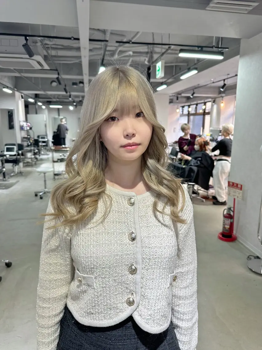 ロング ケアカラー ボブ 髪質改善 韓国風ヘア レイヤーカット ヘアカラー 心斎橋 韓国レイヤ ー指名No.1renのヘアスタイル