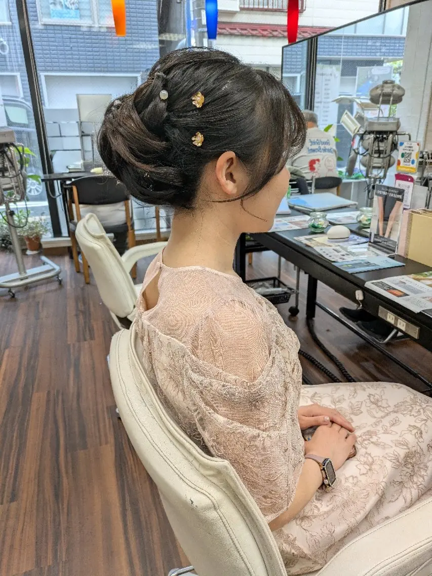 ヘアアレンジ 結婚式・ブライダル 大人女性カット/ヘア セット✨️片本🌸のヘアスタイル