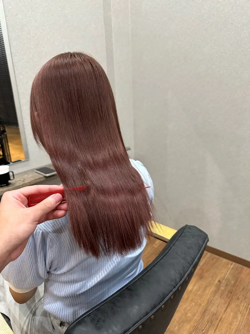ロング カラー ブラウンカラー ラベンダーカラー ヘアカラー トリートメント 鵜飼 真伍のヘアスタイル