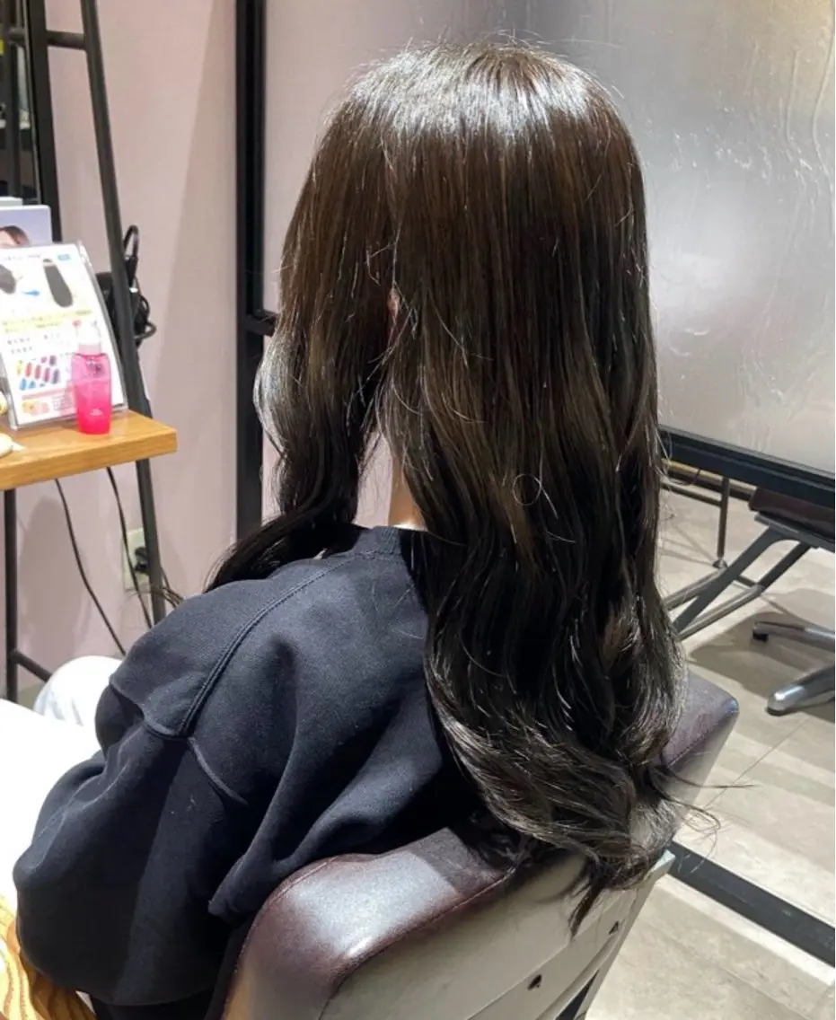 カラー 梶 瑞希のヘアスタイル