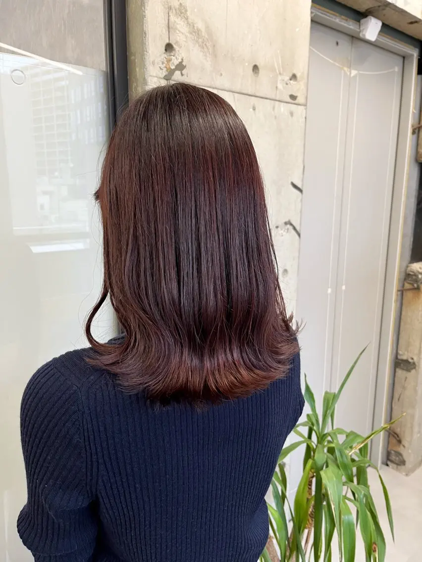 セミロング カラー くびれヘア 外ハネヘア カット ヘアカラー トリートメント NUMBER 天王寺 🌼yuriのヘアスタイル