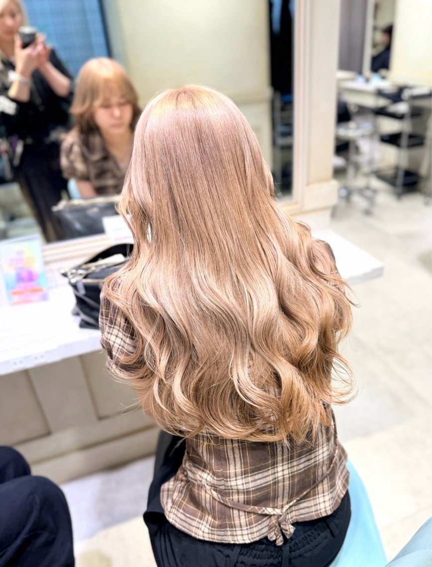 ロング カラー 🎀ブリーチ/透明感 カラー/ななみ🎀のヘアスタイル