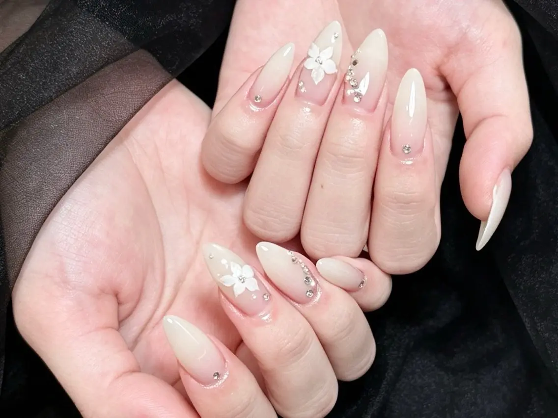 ネイル Bél Nail salonのネイルデザイン