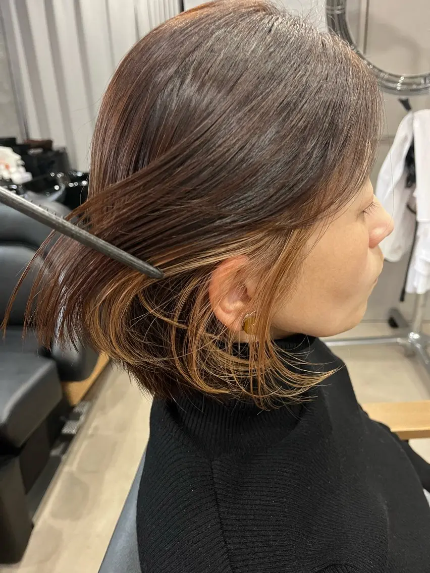ミディアム ヤマモト ヒロミのヘアスタイル