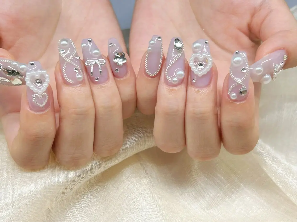 ネイル アートネイル チークネイル 成人式 入学式 長さ出し ハンドネイル Lino Nailのネイルデザイン