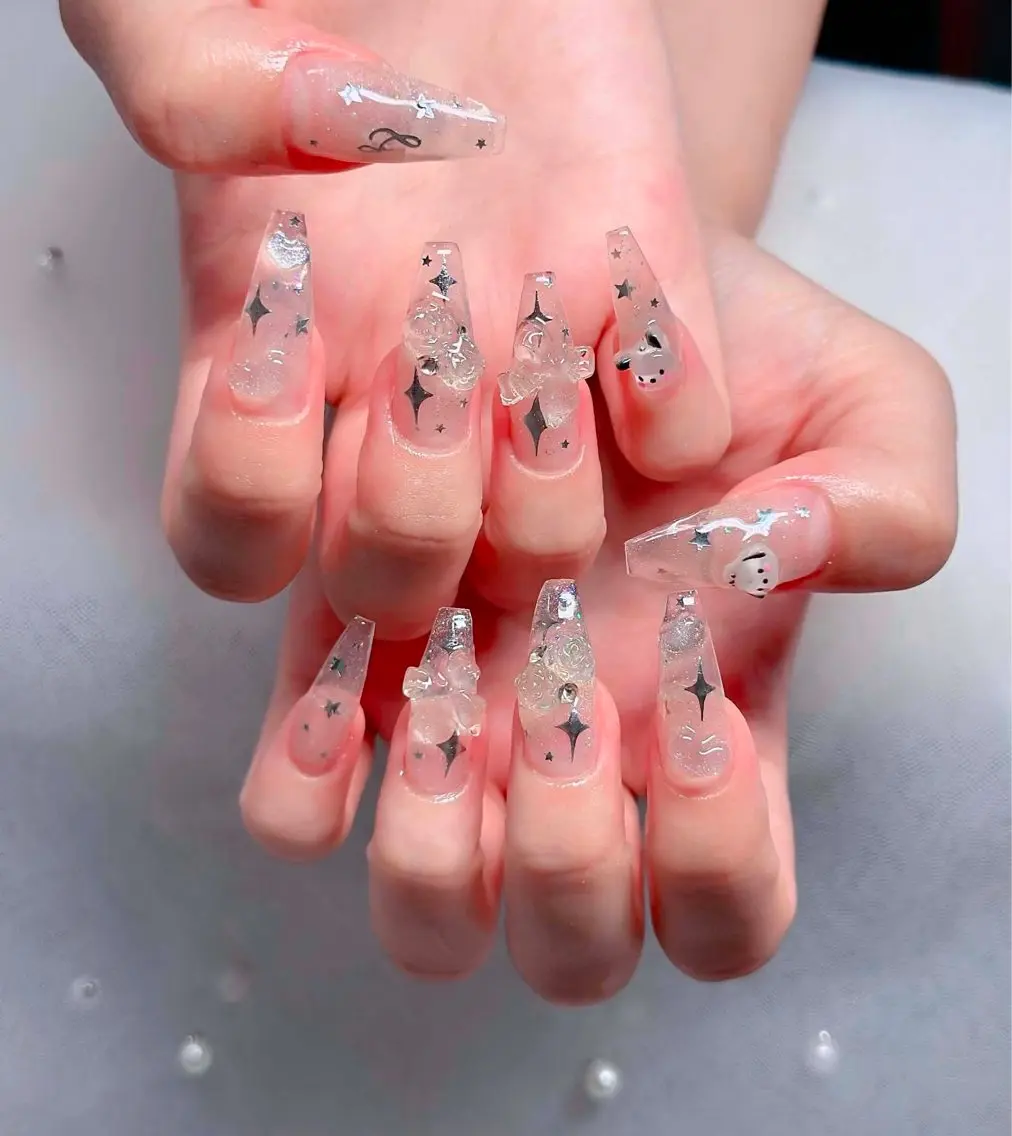 ネイル チークネイル フレンチネイル キラキラネイル 韓国ネイル マグネットネイル ハンドネイル yuuna hbabynailのネイルデザイン