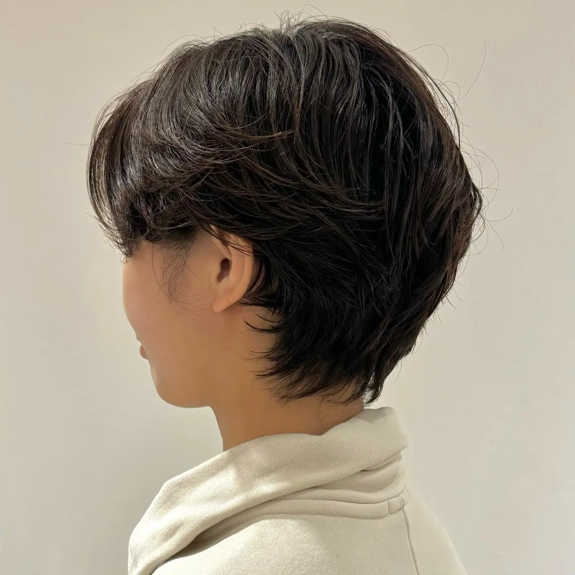 ショート パーマ ハンサムショート ショートヘア ひなた あゆみのヘアスタイル