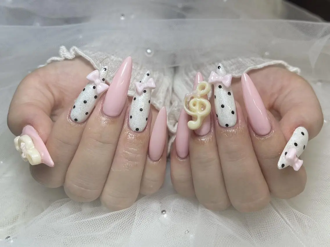 ネイル ハンドネイル YMT NailStudioのネイルデザイン