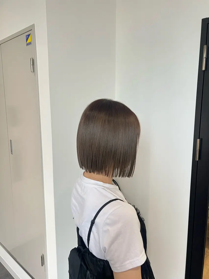 🌟カット+うる艶カラー+3stepトリートメント+ケアプロ¥7700の写真