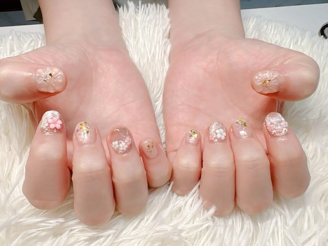 ネイル パッチリオメメ Lianaのネイルデザイン