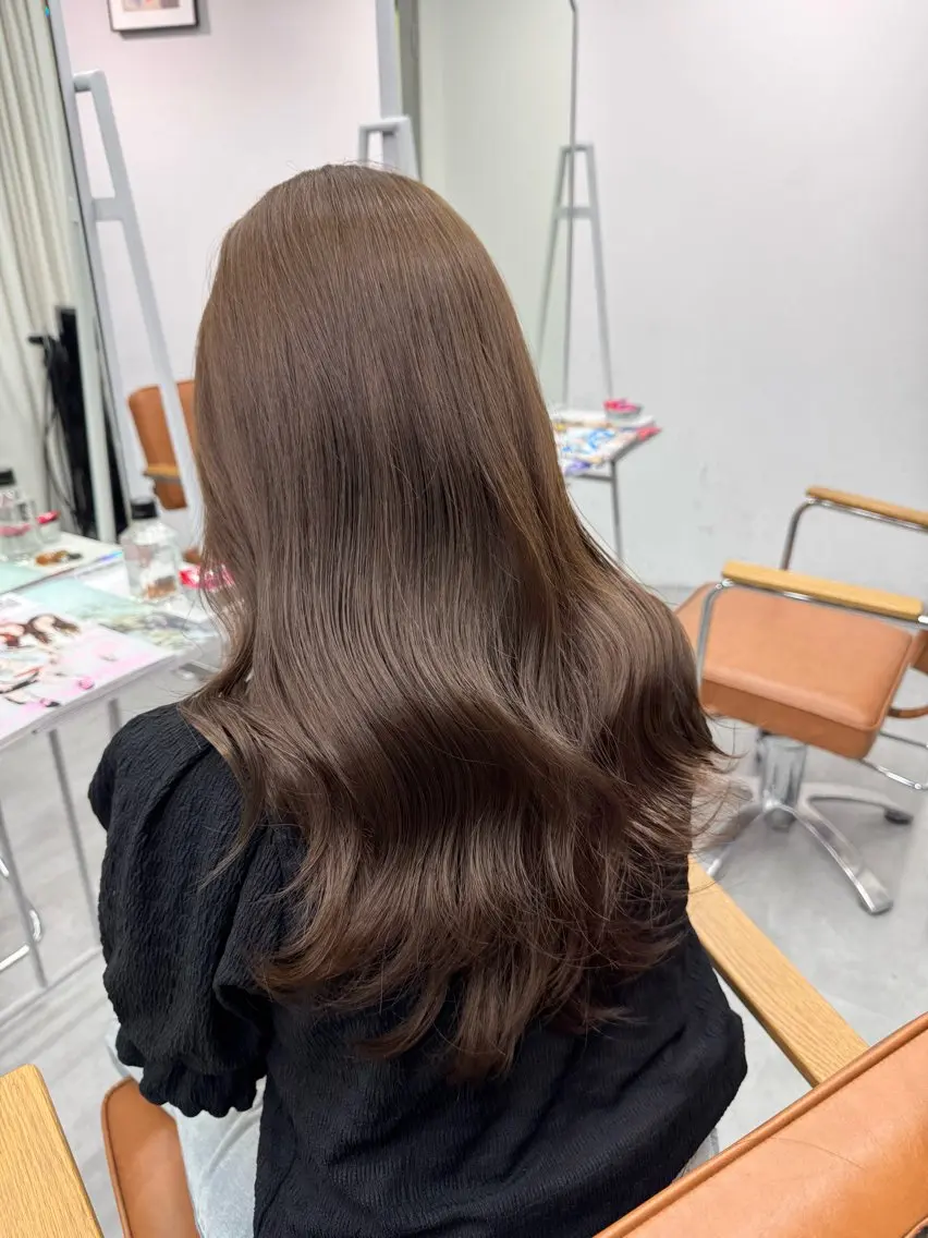 セミロング カラー ヘアアレンジ ブリーチなしカラー /新百合ヶ丘/安形翔のヘアスタイル
