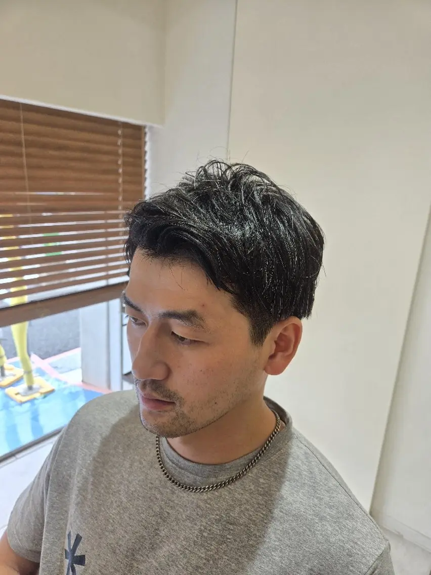 メンズ preak TOMOのヘアスタイル