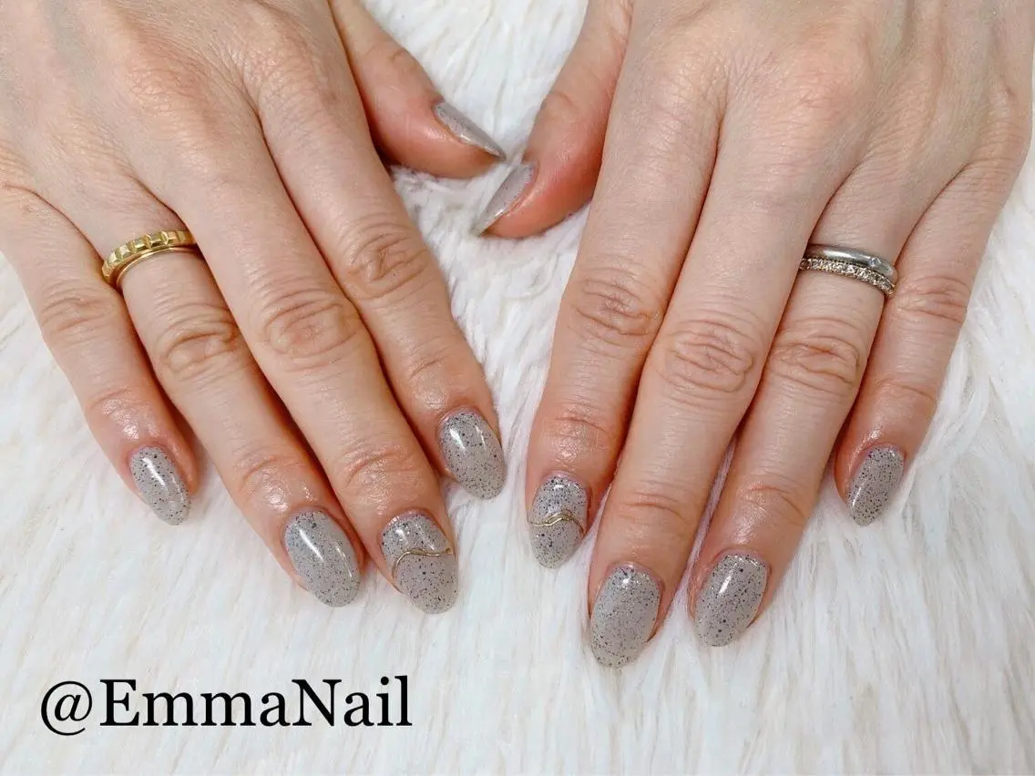 ネイル ジェルネイル 夏ネイル ハンドネイル salon EM&A emiのネイルデザイン